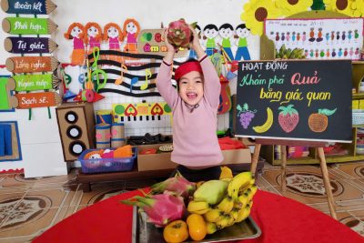 🍊Lớp 3 tuổi B – Trường Mầm non Hải Chính với hoạt động “khám phá các loại quả bằng giác quan” 🌱